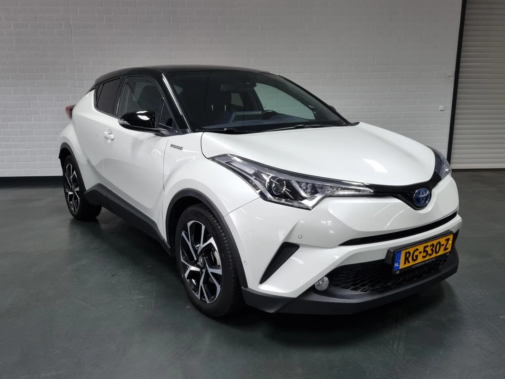 Hoofdafbeelding Toyota C-HR
