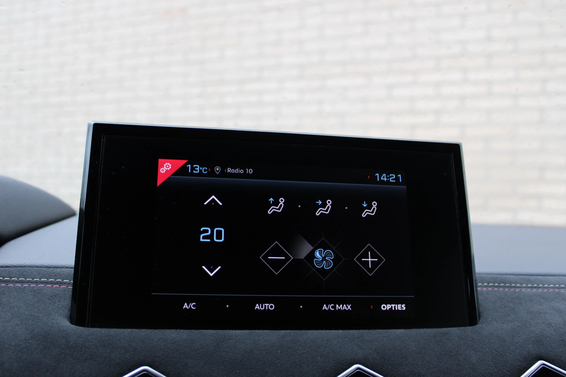 Hoofdafbeelding DS DS 3