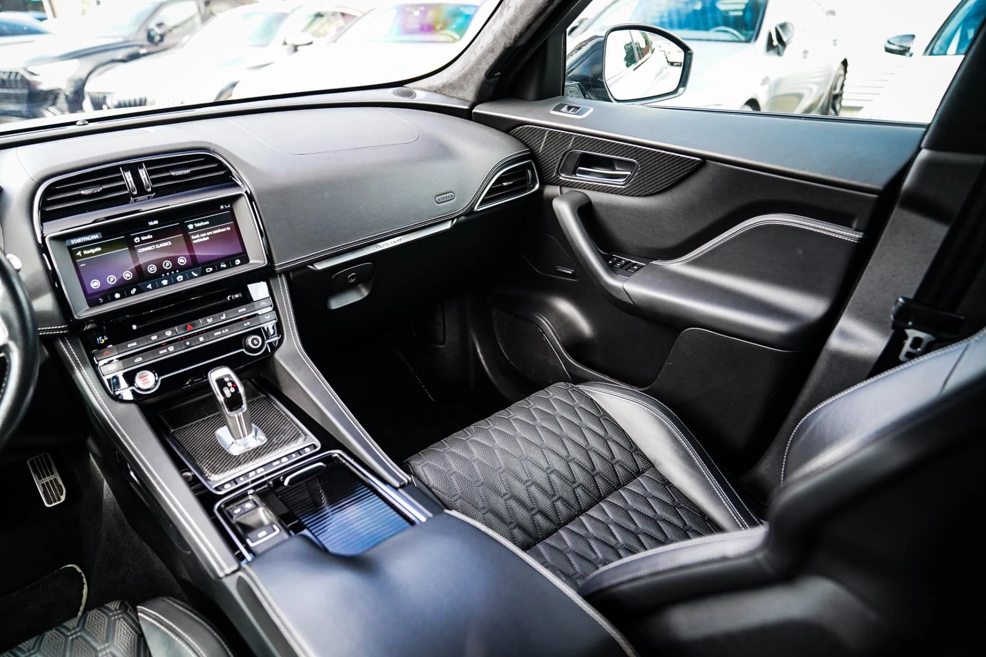 Hoofdafbeelding Jaguar F-PACE