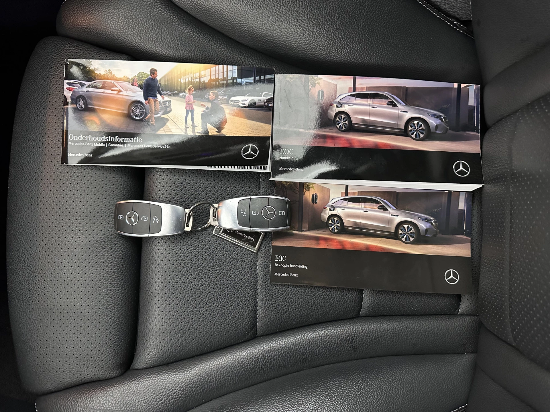 Hoofdafbeelding Mercedes-Benz EQC