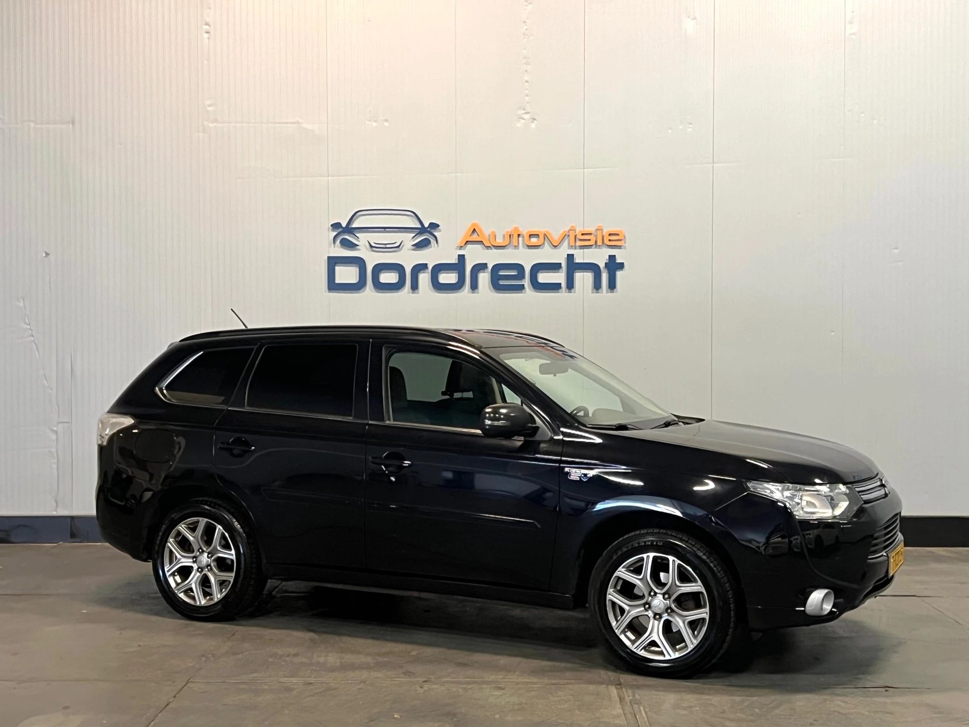 Hoofdafbeelding Mitsubishi Outlander