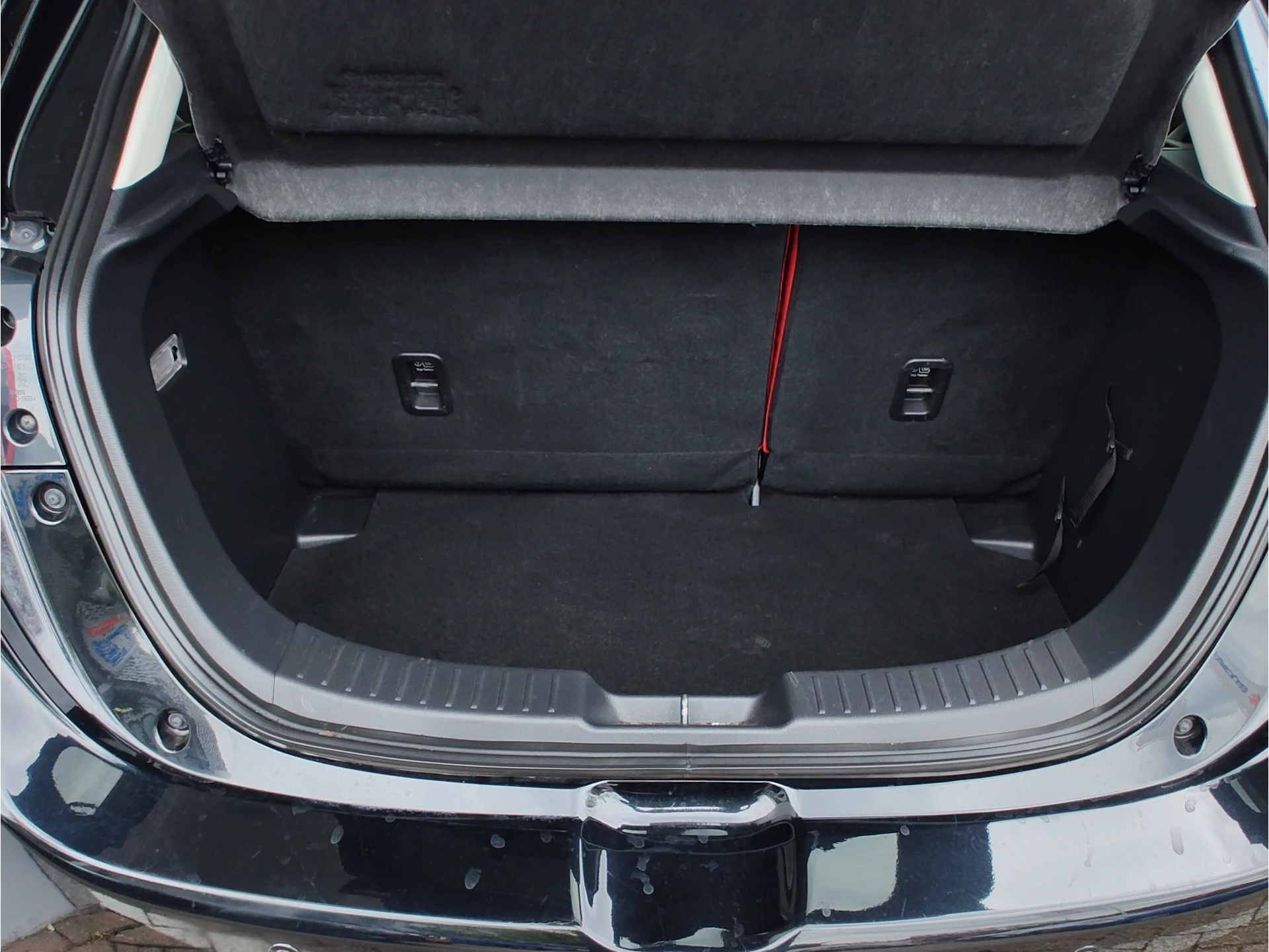 Hoofdafbeelding Mazda 2