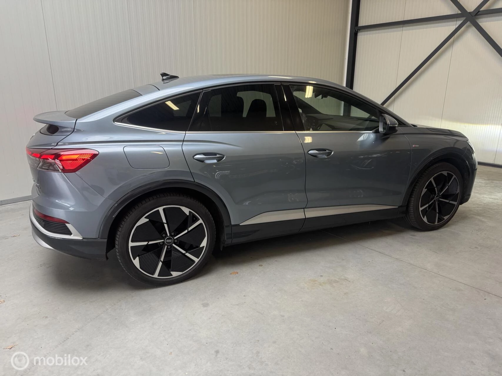 Hoofdafbeelding Audi Q4 Sportback e-tron