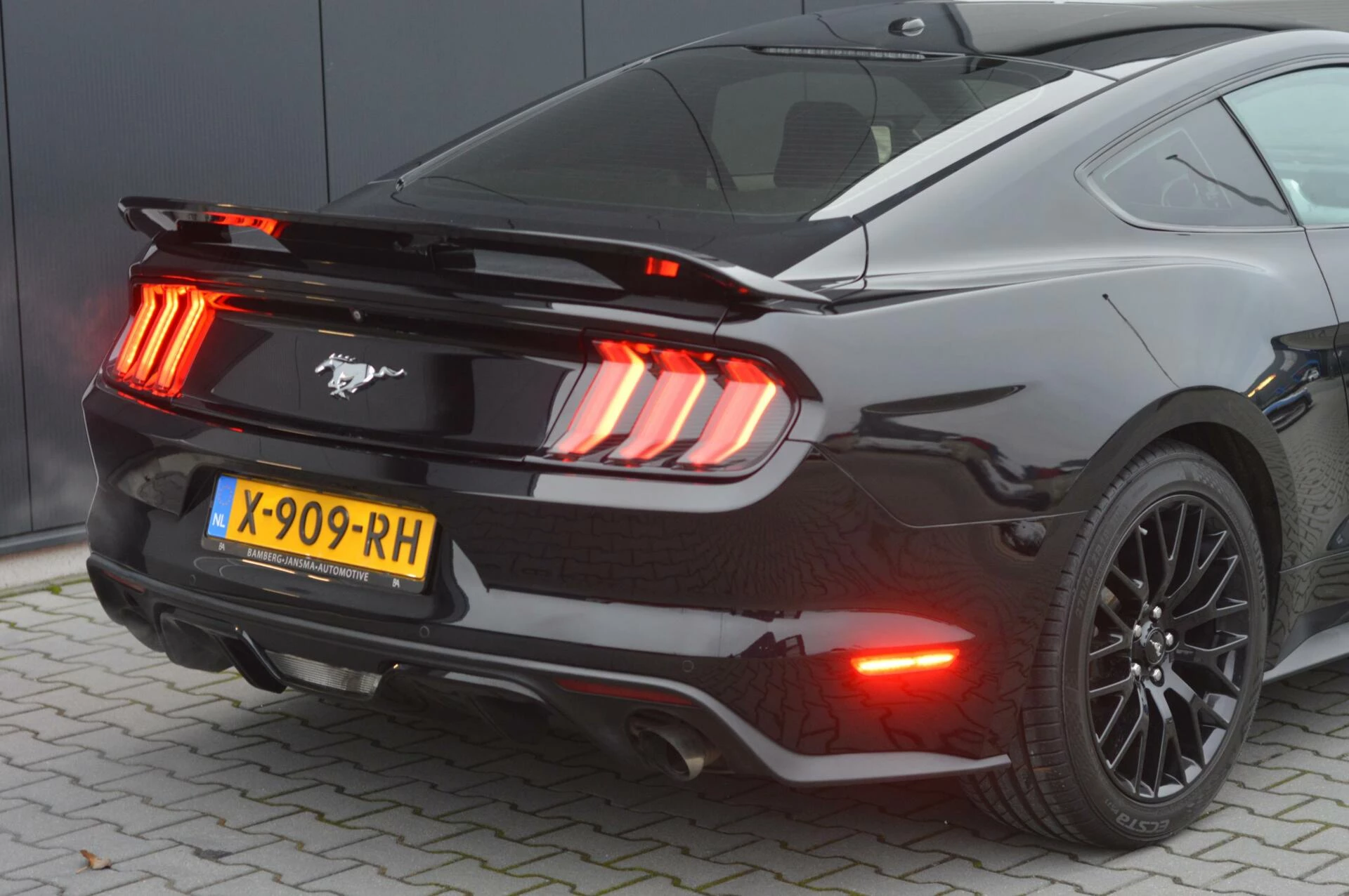 Hoofdafbeelding Ford Mustang