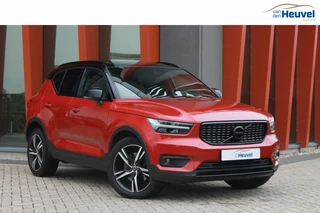 Volvo XC40 T5 Recharge R-Design | Panoramadak | Stoelverwarming | Parkeercamera | Keyless | Glossy Black