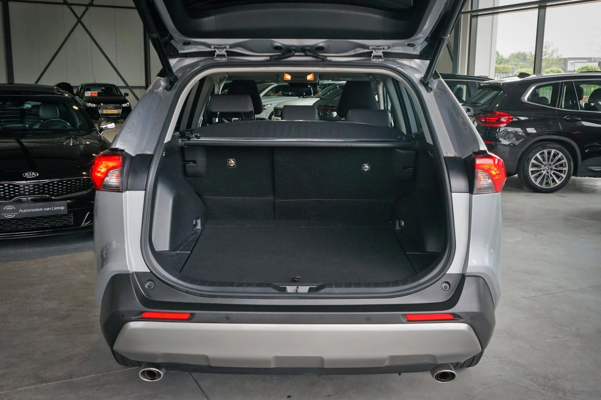 Hoofdafbeelding Toyota RAV4