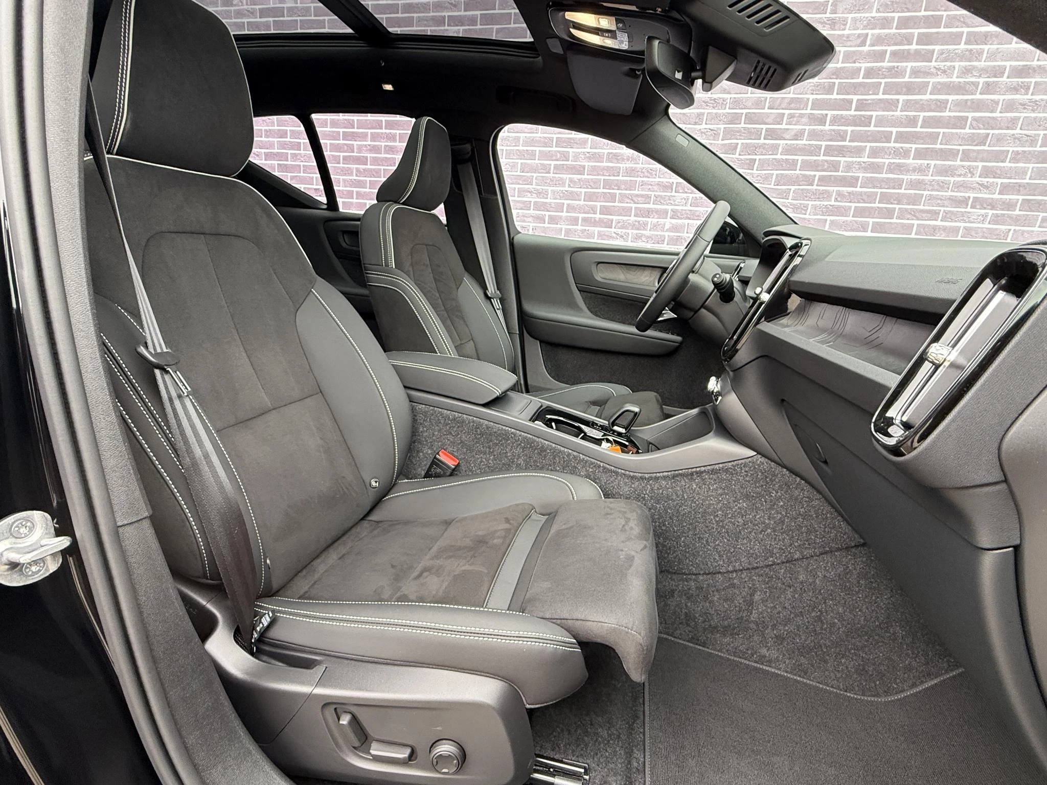 Hoofdafbeelding Volvo EX40