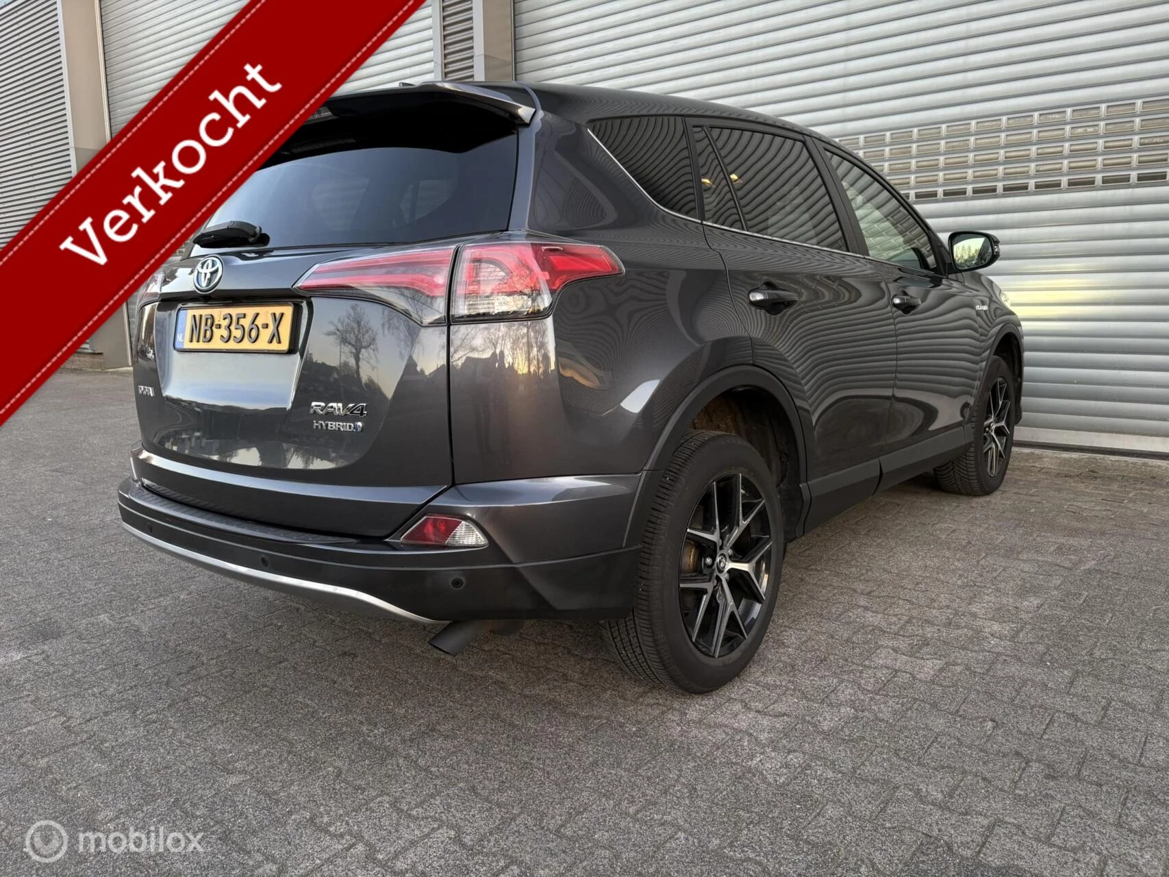 Hoofdafbeelding Toyota RAV4