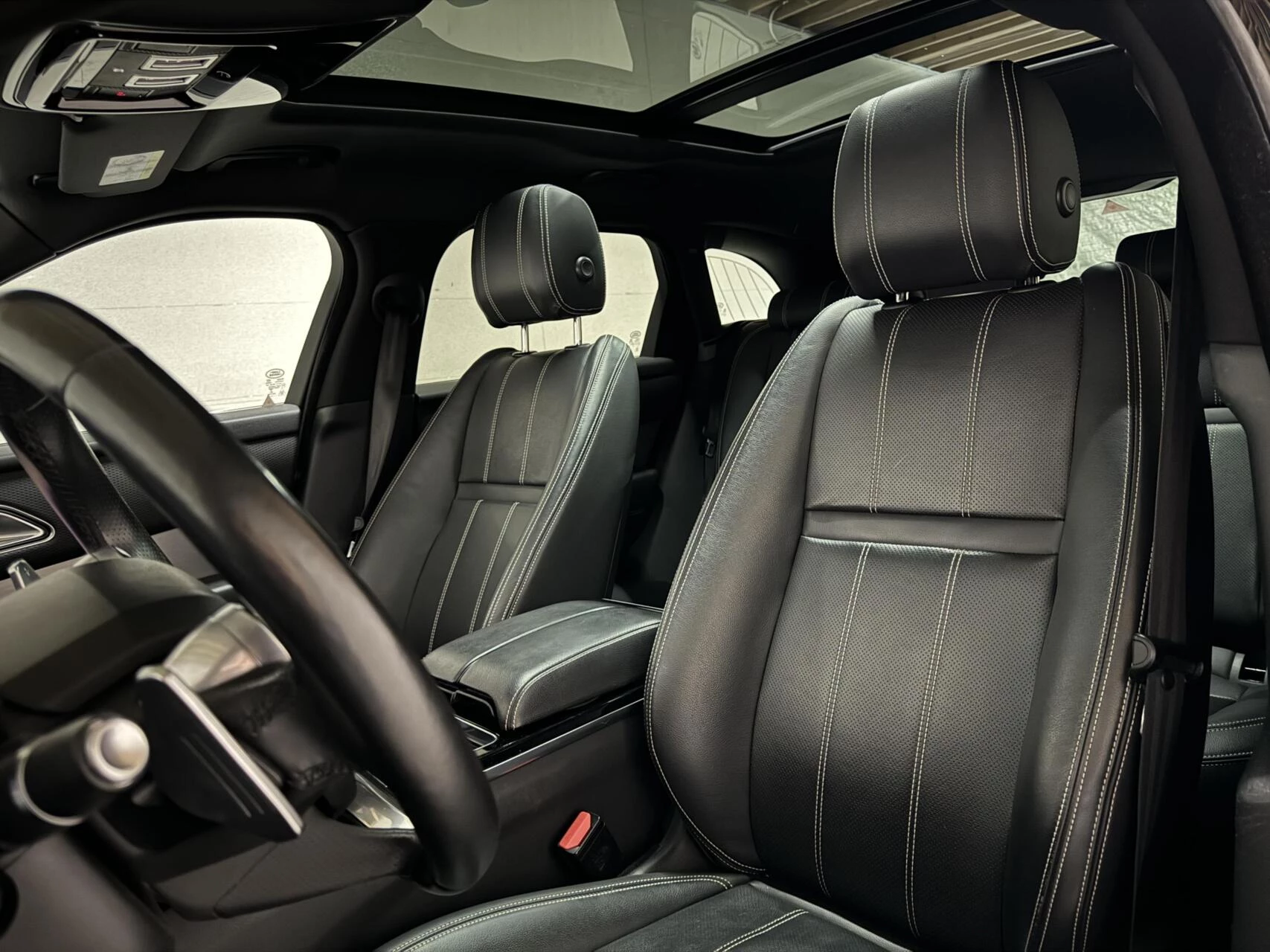 Hoofdafbeelding Land Rover Range Rover Velar