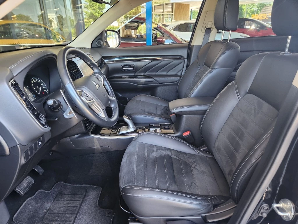 Hoofdafbeelding Mitsubishi Outlander