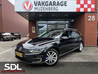 Volkswagen Passat Variant 1.4 TSI GTE // VIRTUAL COCKPIT // HALF LEDER-ALCANTARA // ADAPT. CRUISE // SCHUIF-KANTELDAK // KEYLESS // CAMERA // ELEK. ACHTERKLEP //