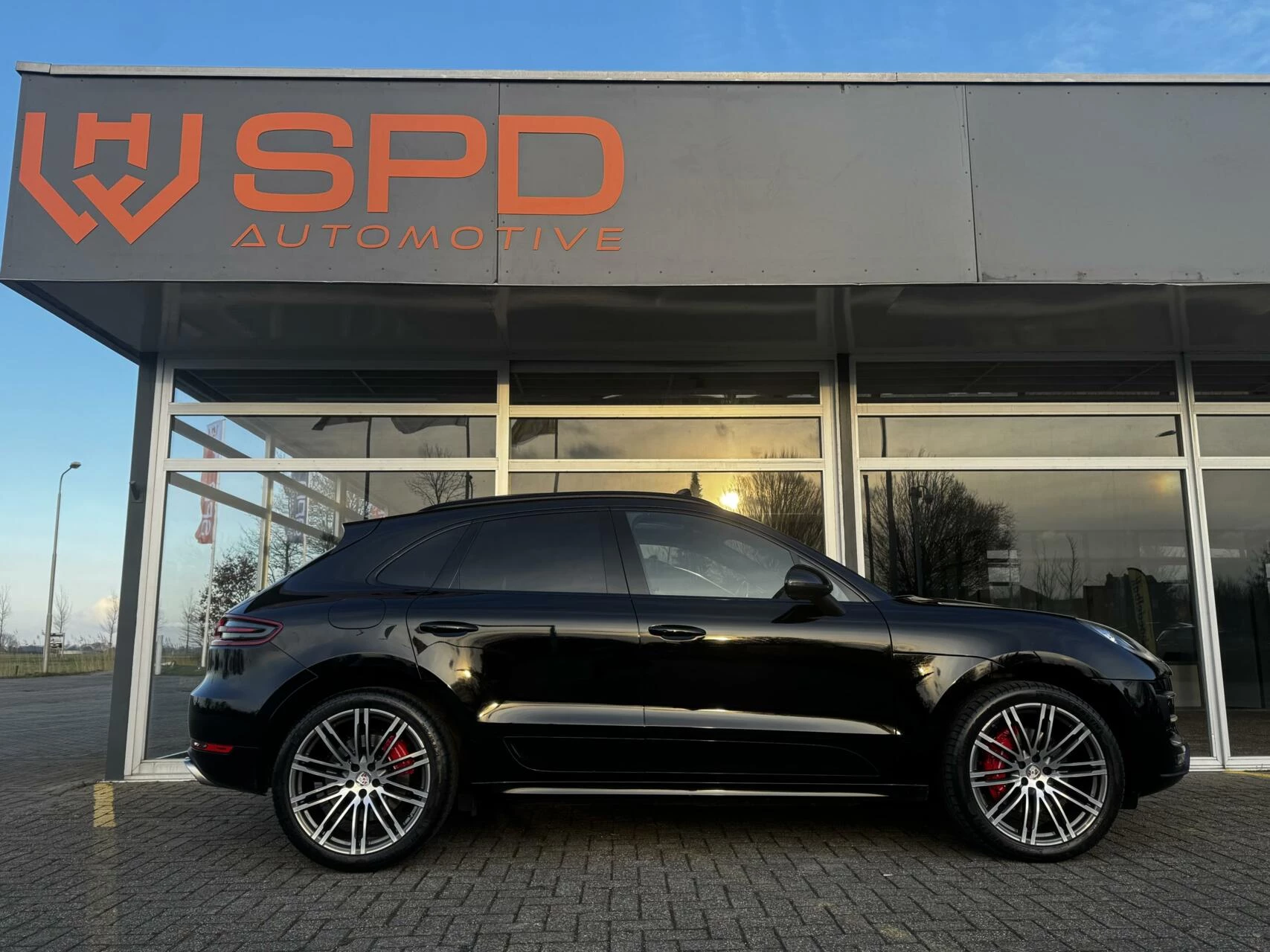 Hoofdafbeelding Porsche Macan