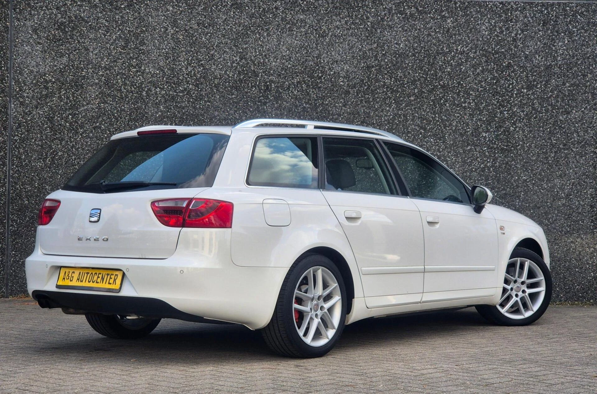 Hoofdafbeelding SEAT Exeo