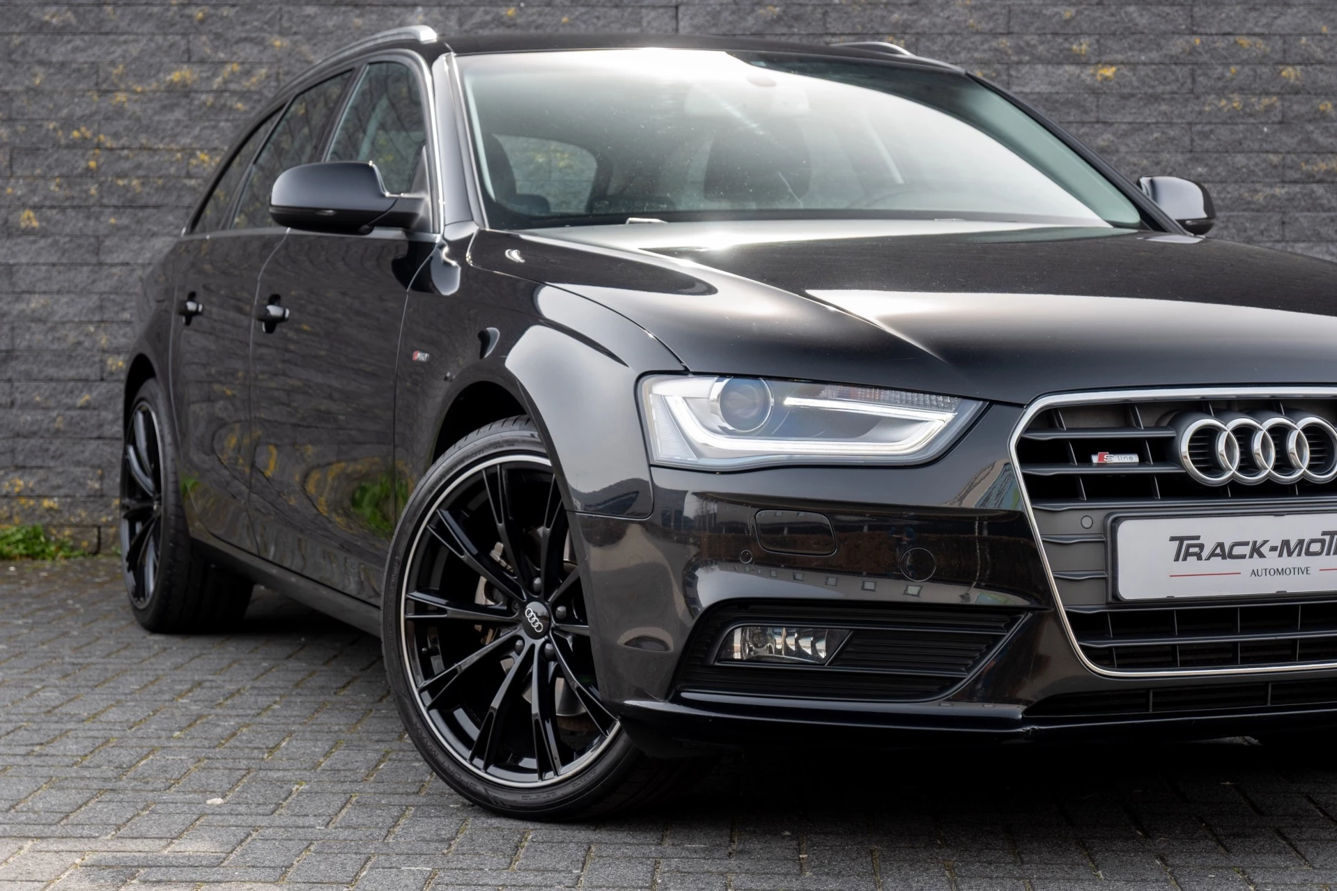 Hoofdafbeelding Audi A4
