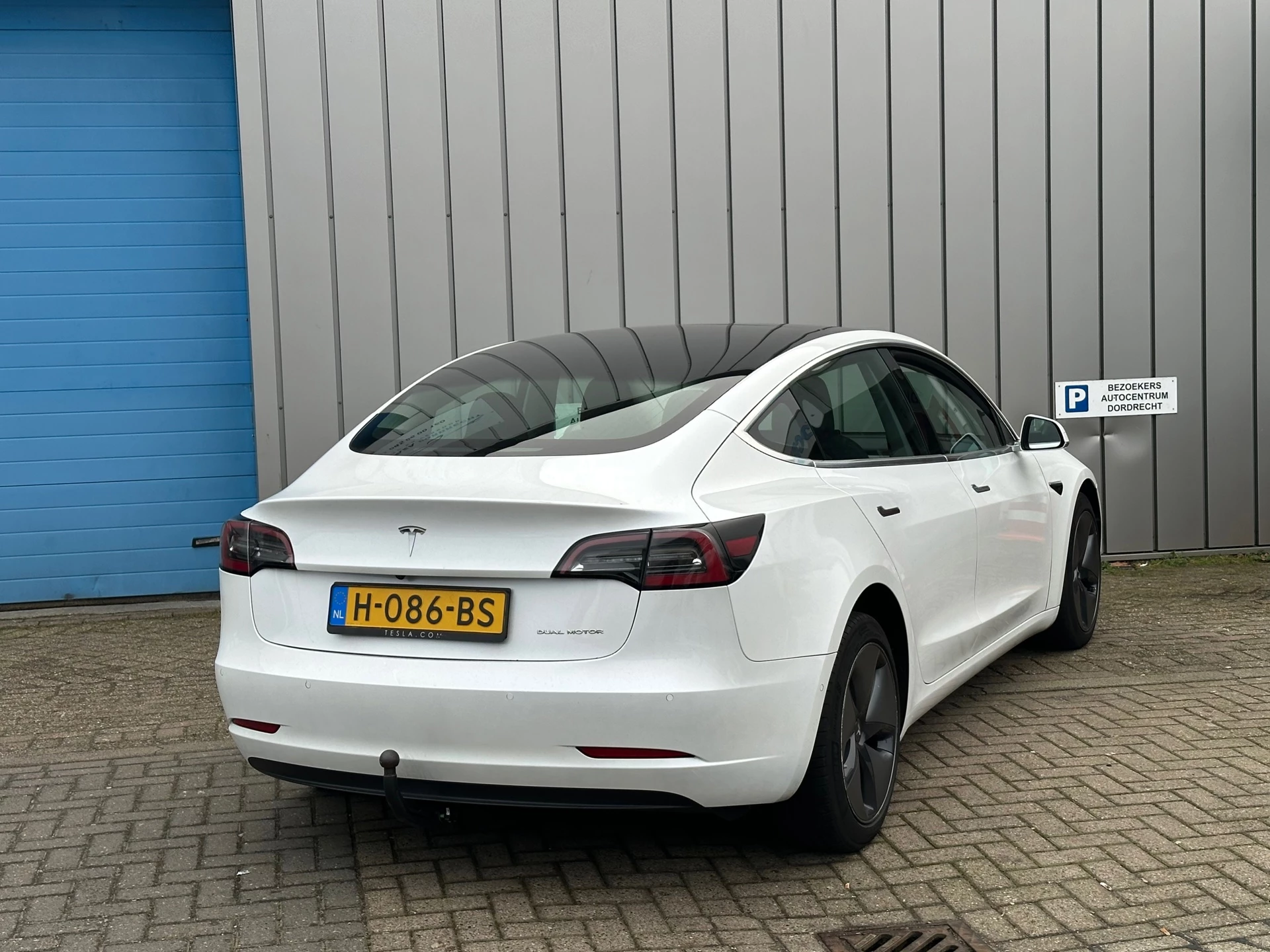 Hoofdafbeelding Tesla Model 3