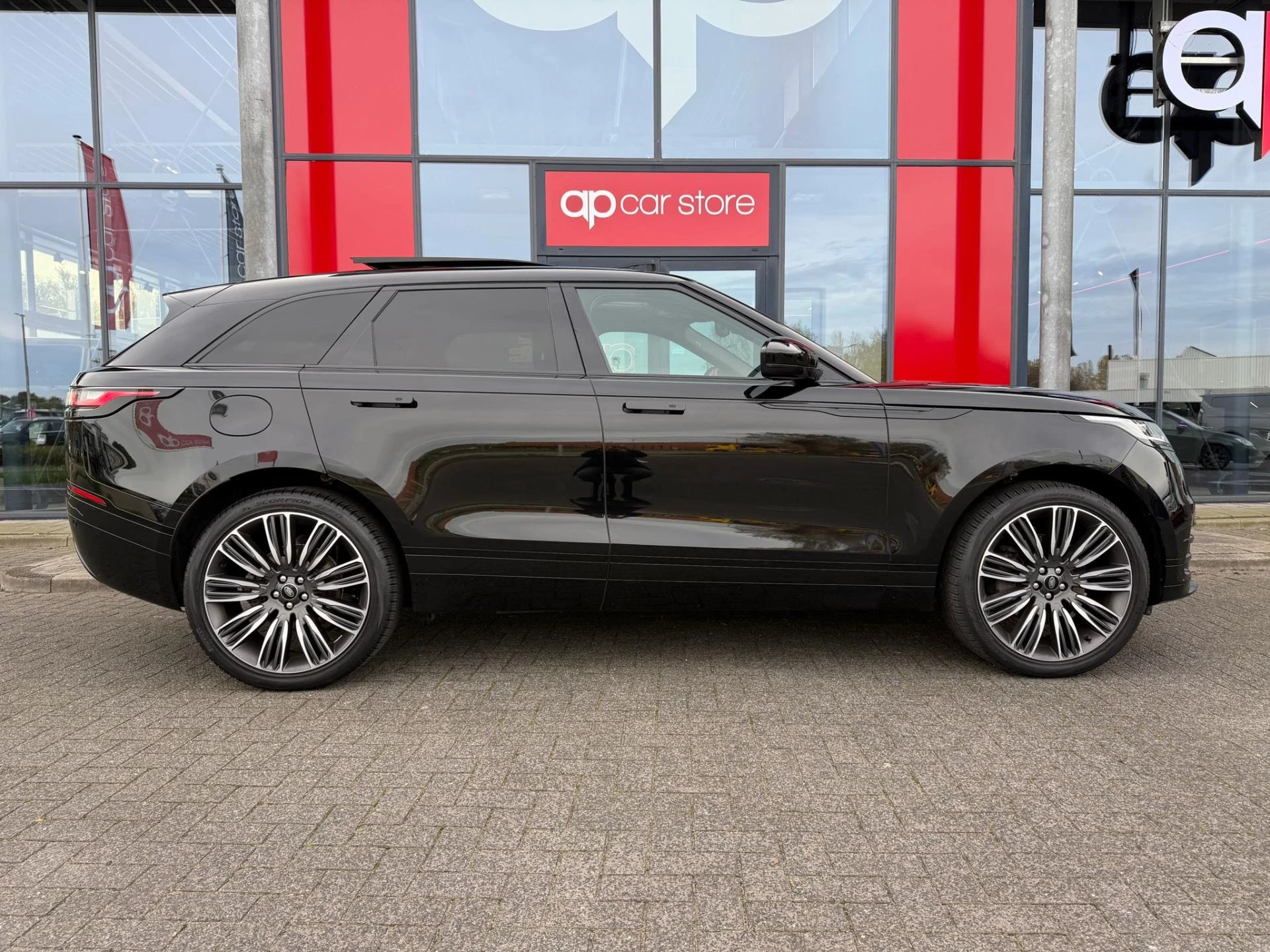 Hoofdafbeelding Land Rover Range Rover Velar