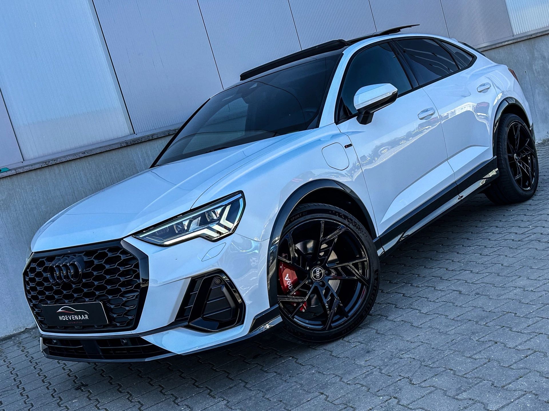 Hoofdafbeelding Audi Q3