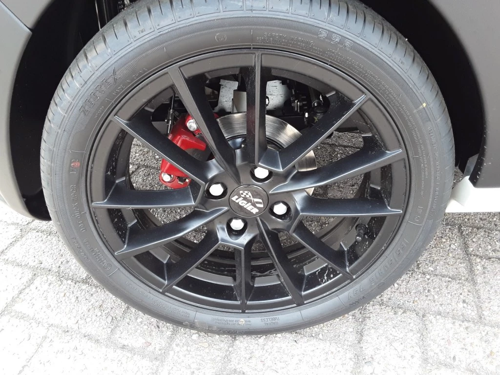 Hoofdafbeelding Ligier Myli