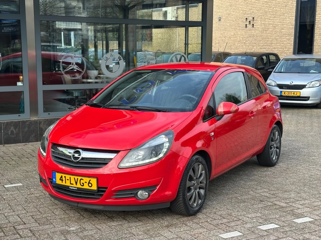 Hoofdafbeelding Opel Corsa