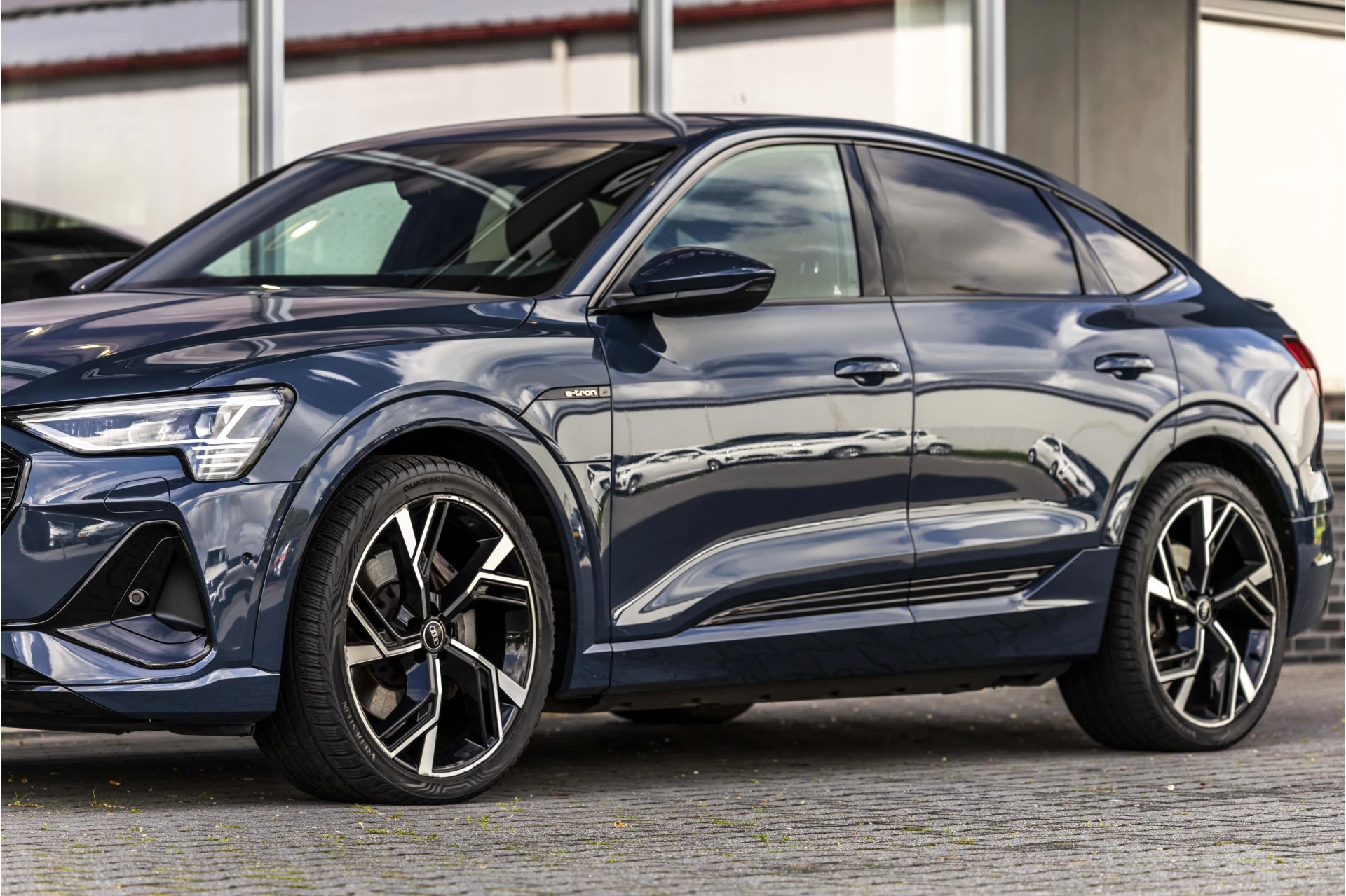 Hoofdafbeelding Audi e-tron