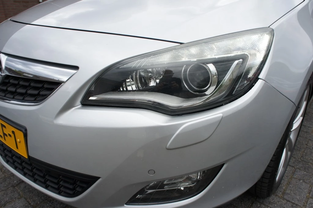 Hoofdafbeelding Opel Astra
