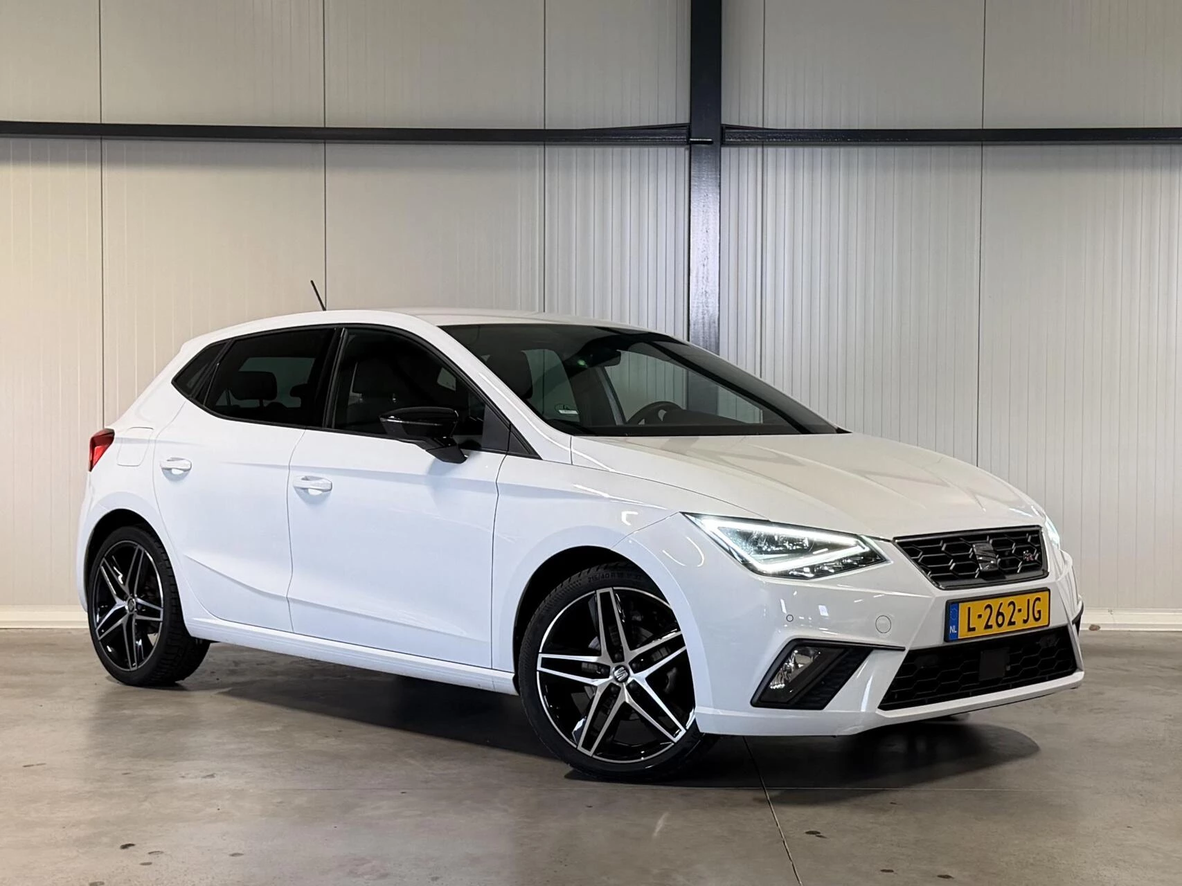 Hoofdafbeelding SEAT Ibiza