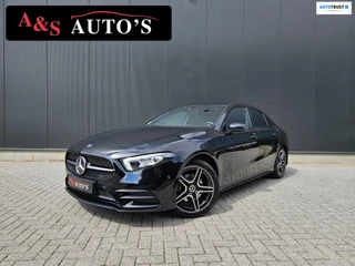 Hoofdafbeelding Mercedes-Benz A-Klasse Mercedes-Benz A-klasse 180 d AMG Night Camera Sfeerverlichting Led