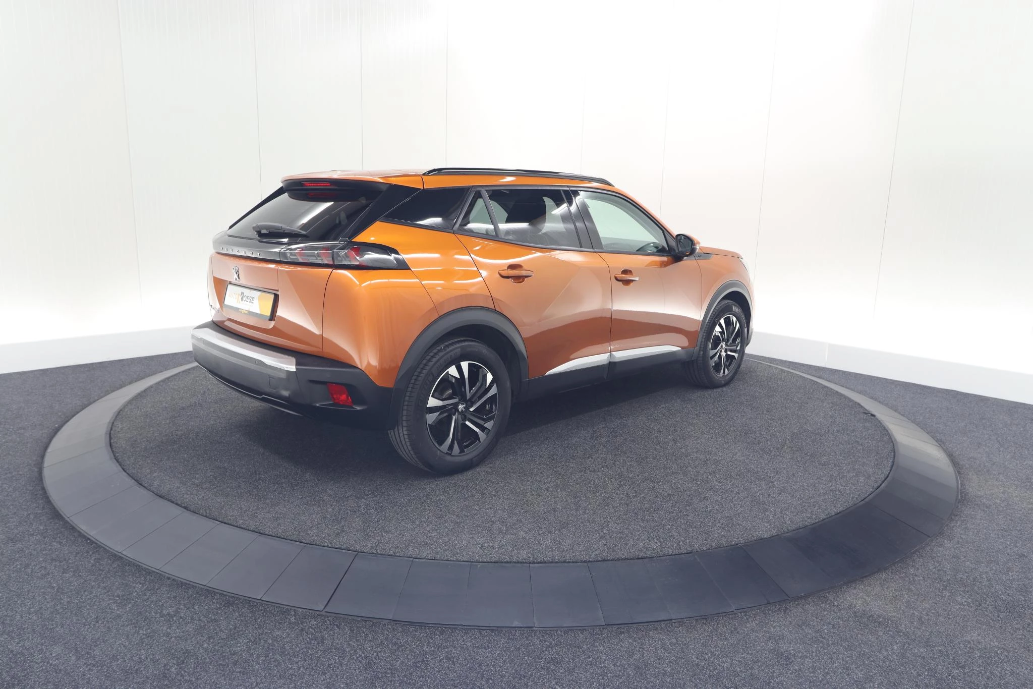 Hoofdafbeelding Peugeot e-2008