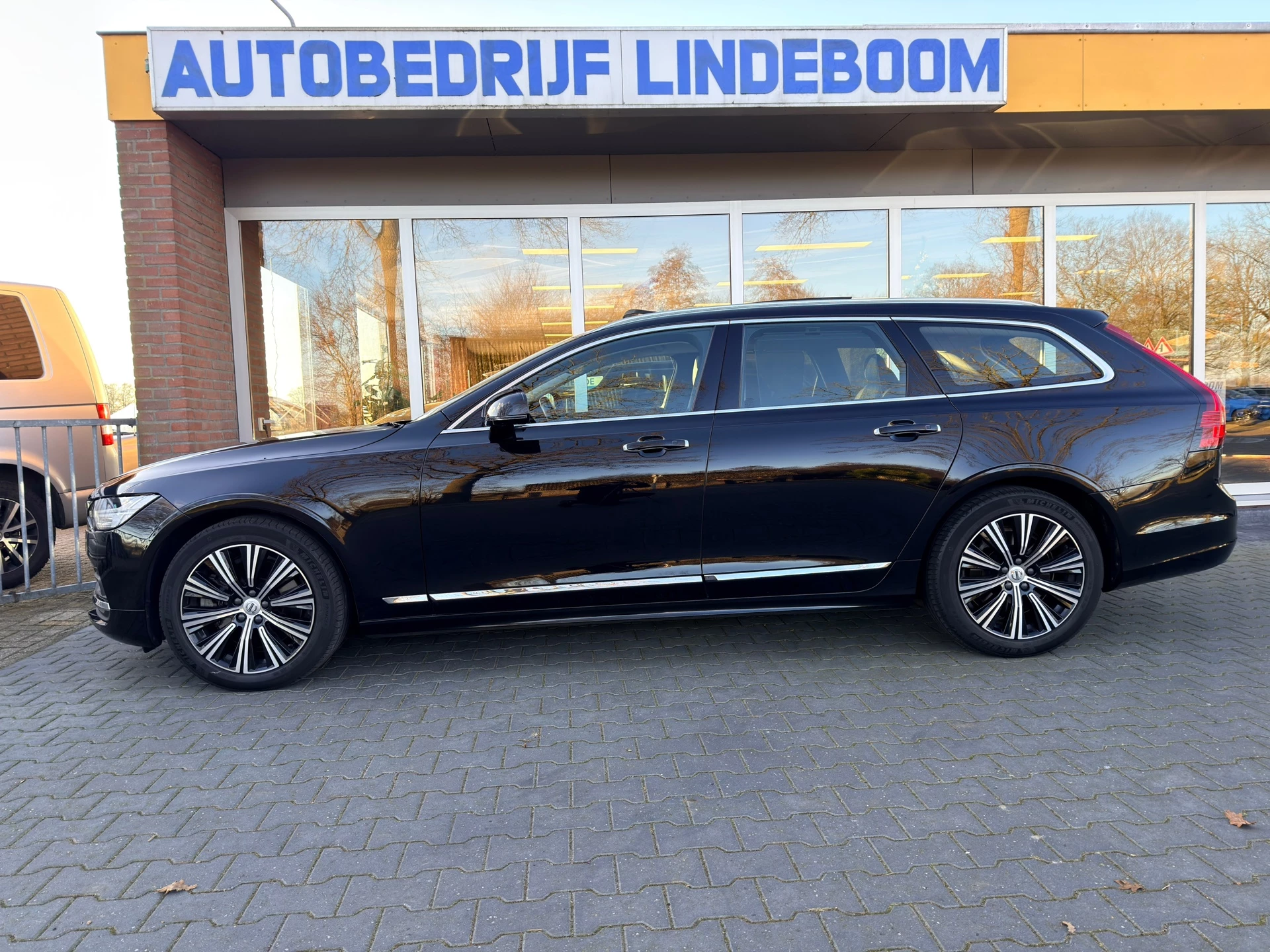 Hoofdafbeelding Volvo V90