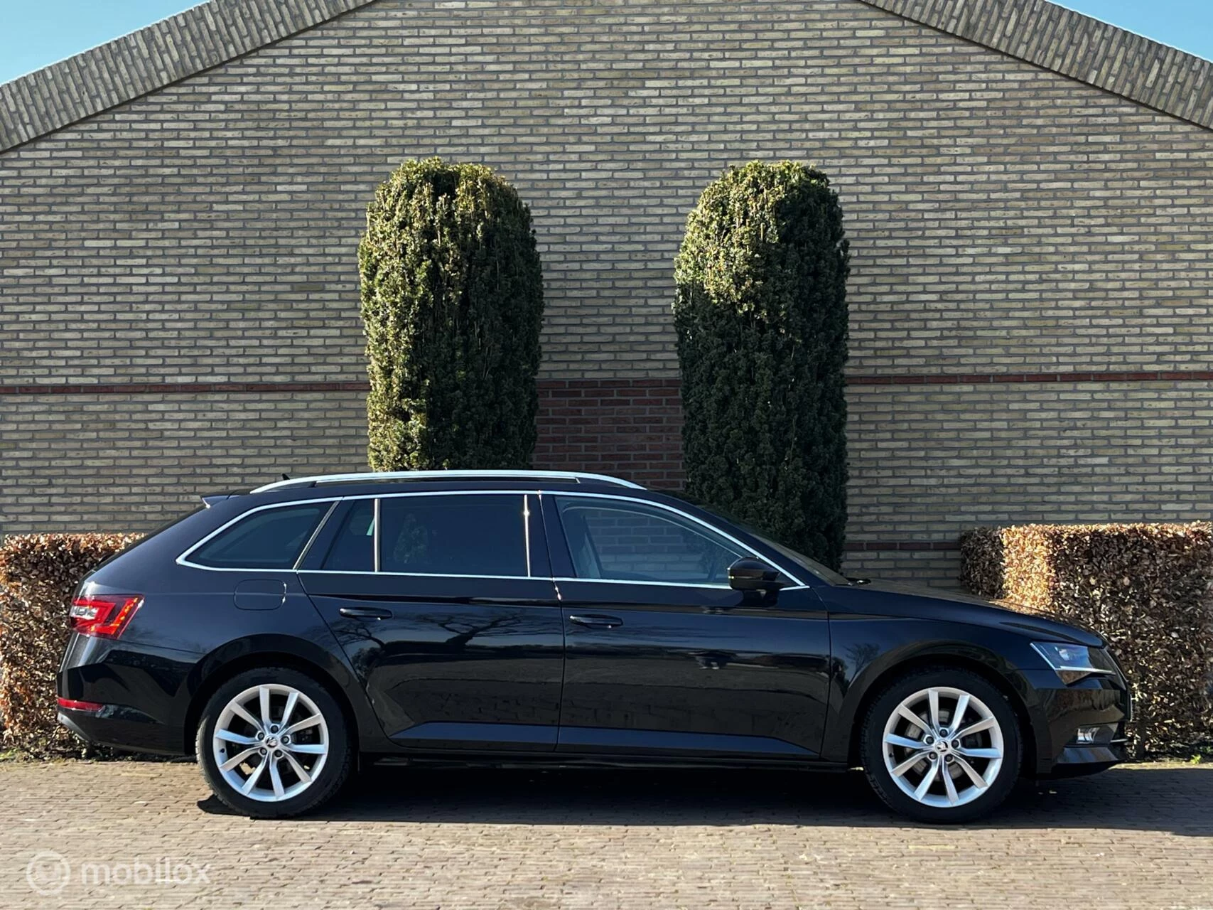 Hoofdafbeelding Škoda Superb