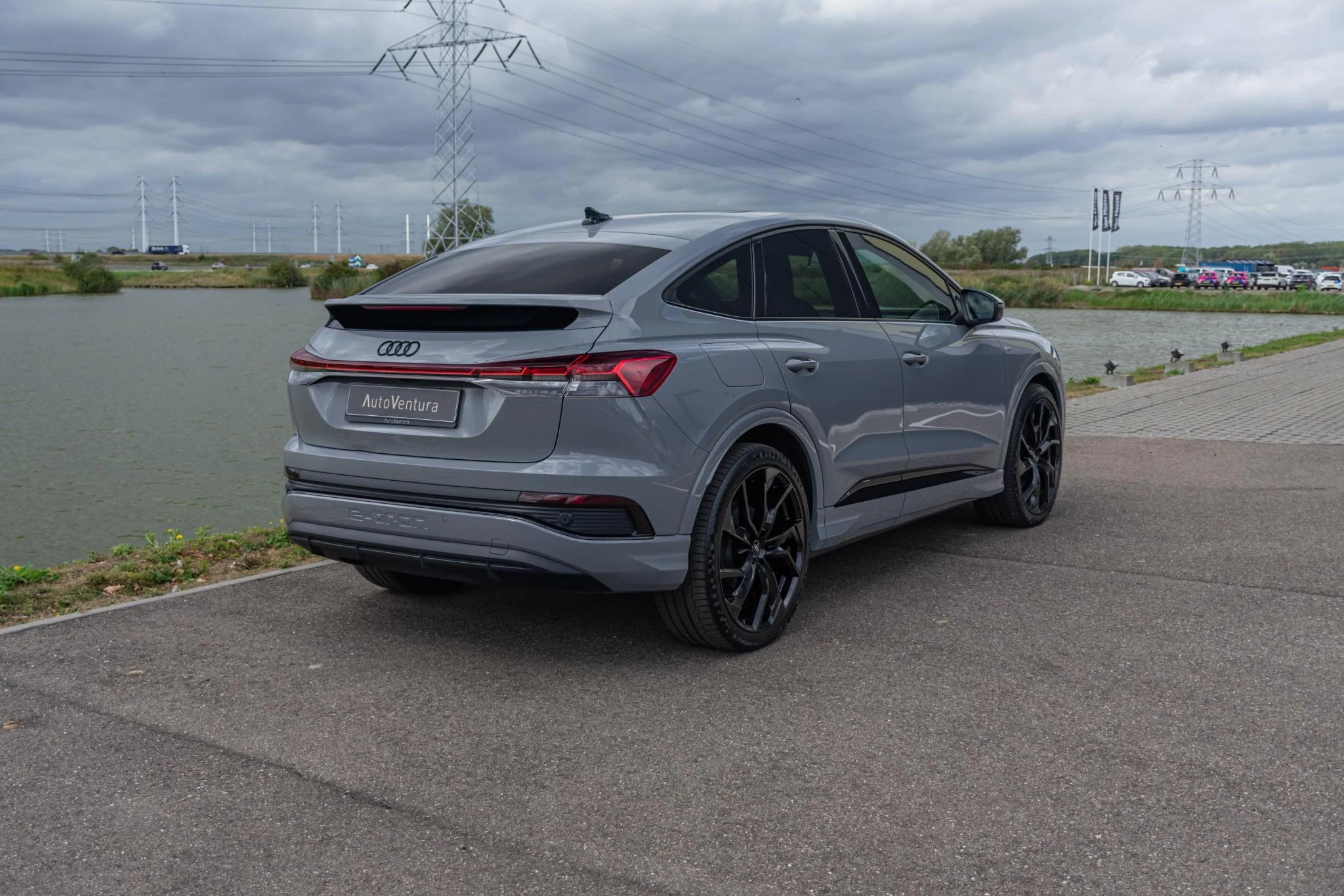Hoofdafbeelding Audi Q4 e-tron