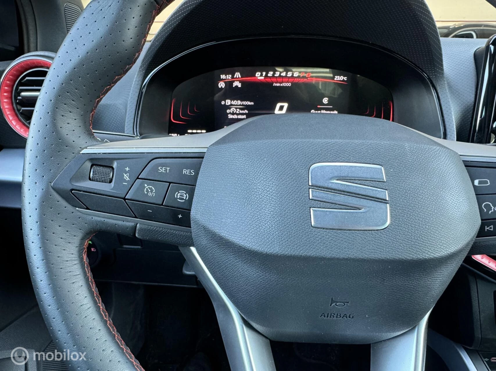 Hoofdafbeelding SEAT Arona
