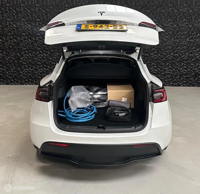 Hoofdafbeelding Tesla Model Y