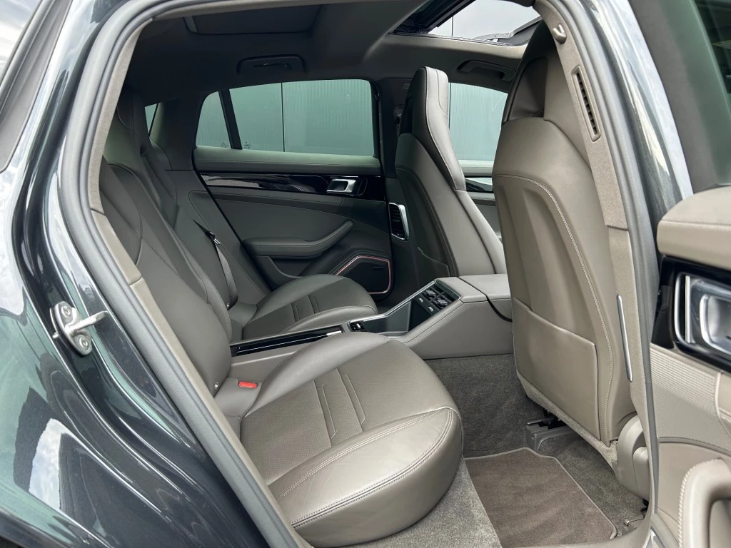 Hoofdafbeelding Porsche Panamera