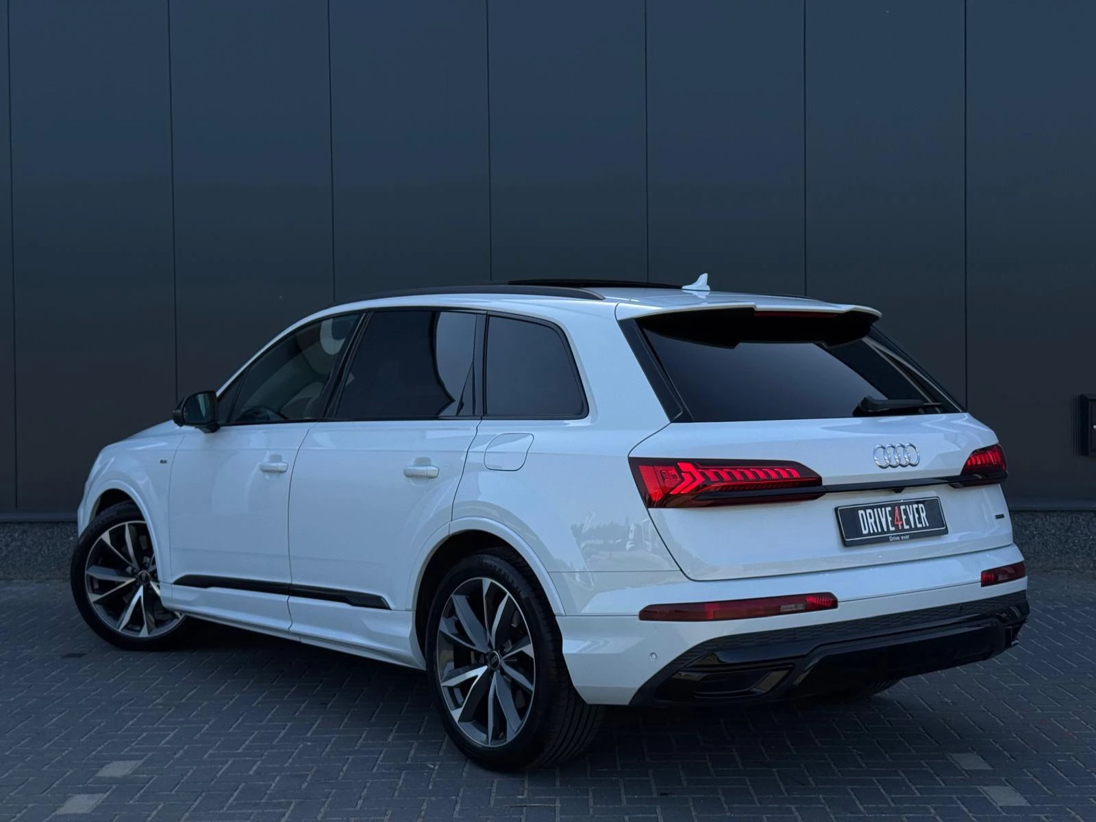 Hoofdafbeelding Audi Q7