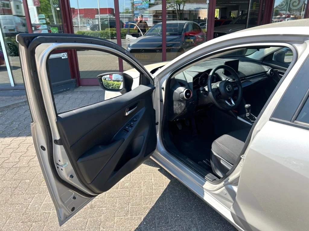 Hoofdafbeelding Mazda 2