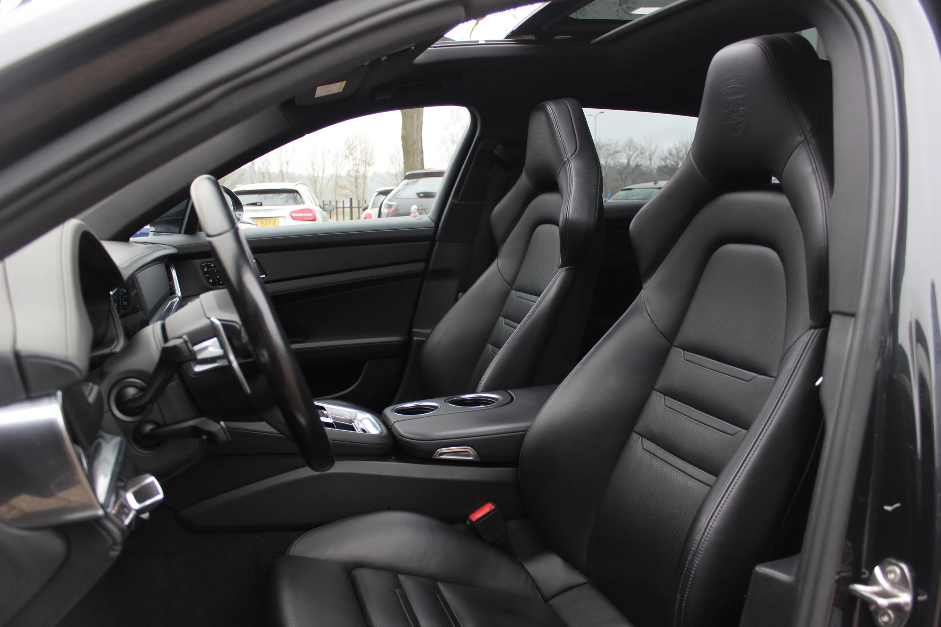 Hoofdafbeelding Porsche Panamera