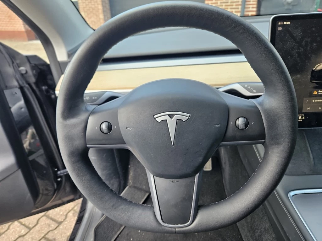 Hoofdafbeelding Tesla Model Y