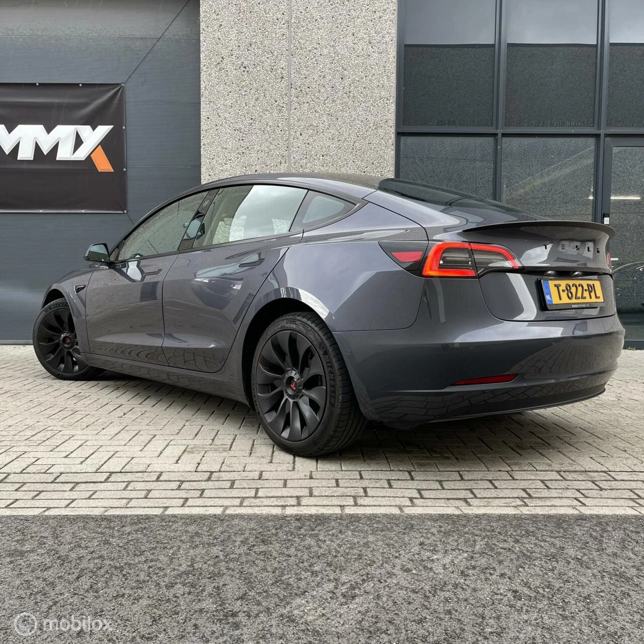 Hoofdafbeelding Tesla Model 3