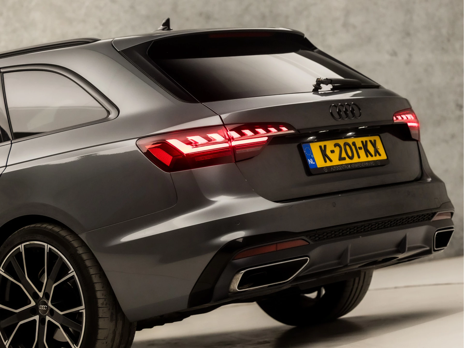 Hoofdafbeelding Audi A4