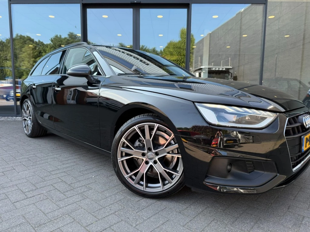 Hoofdafbeelding Audi A4