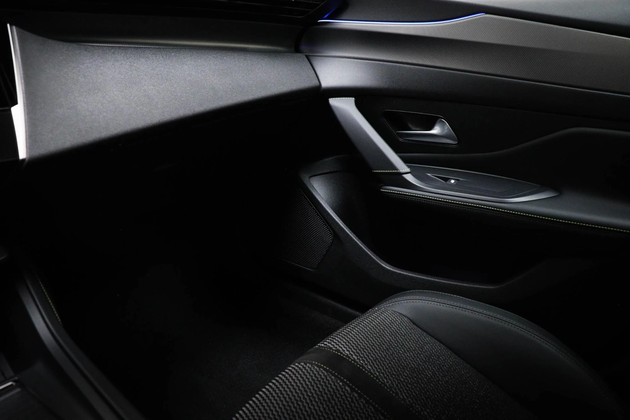 Hoofdafbeelding Peugeot 408