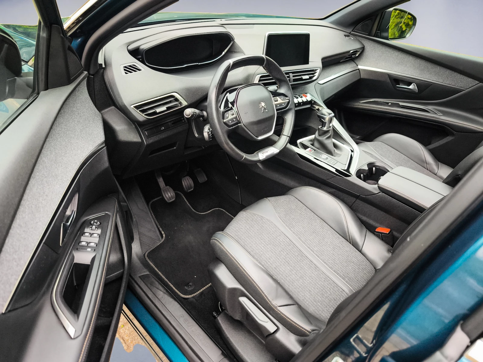 Hoofdafbeelding Peugeot 5008