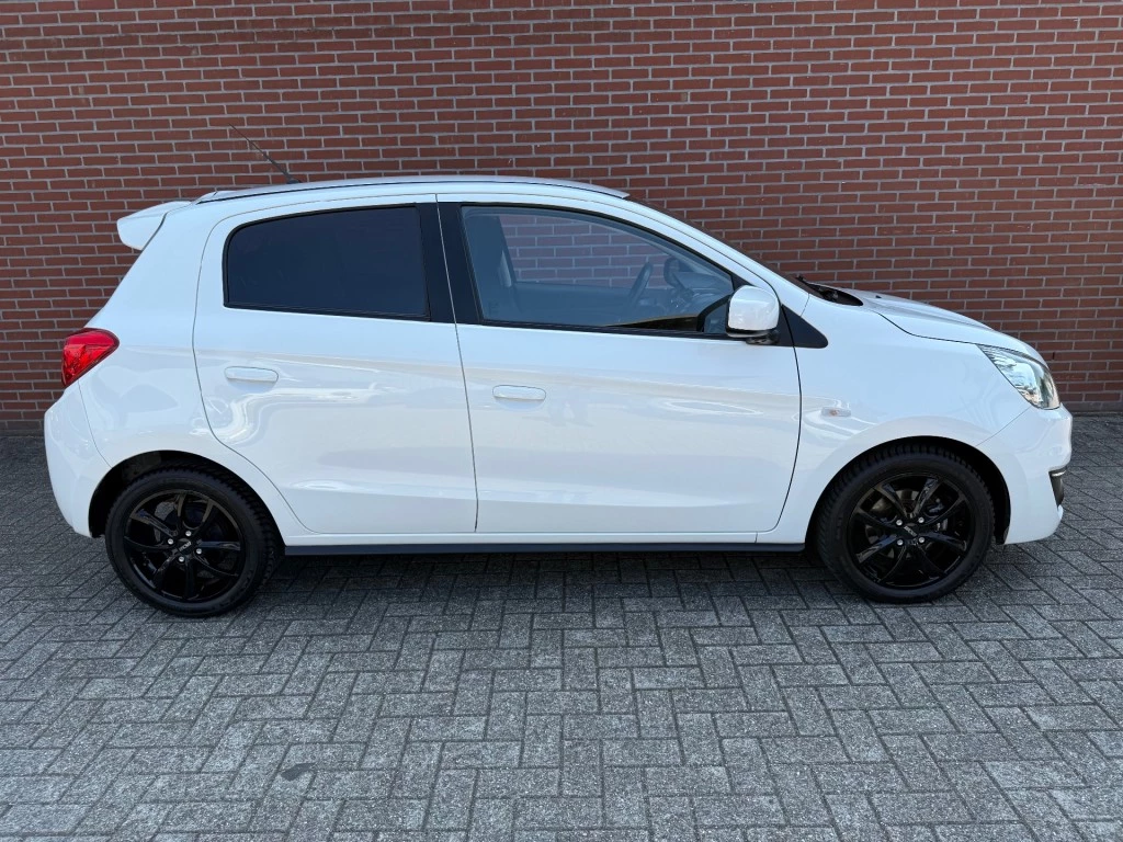 Hoofdafbeelding Mitsubishi Space Star
