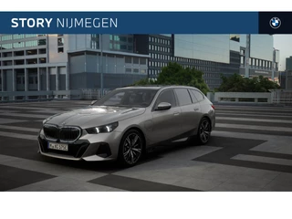 Hoofdafbeelding BMW 5 Serie BMW 5 Serie Touring 530e M Sport Automaat / Panoramadak / Trekhaak / Bowers & Wilkins / Adaptieve LED / Parking Assistant Plus / Comfort Access