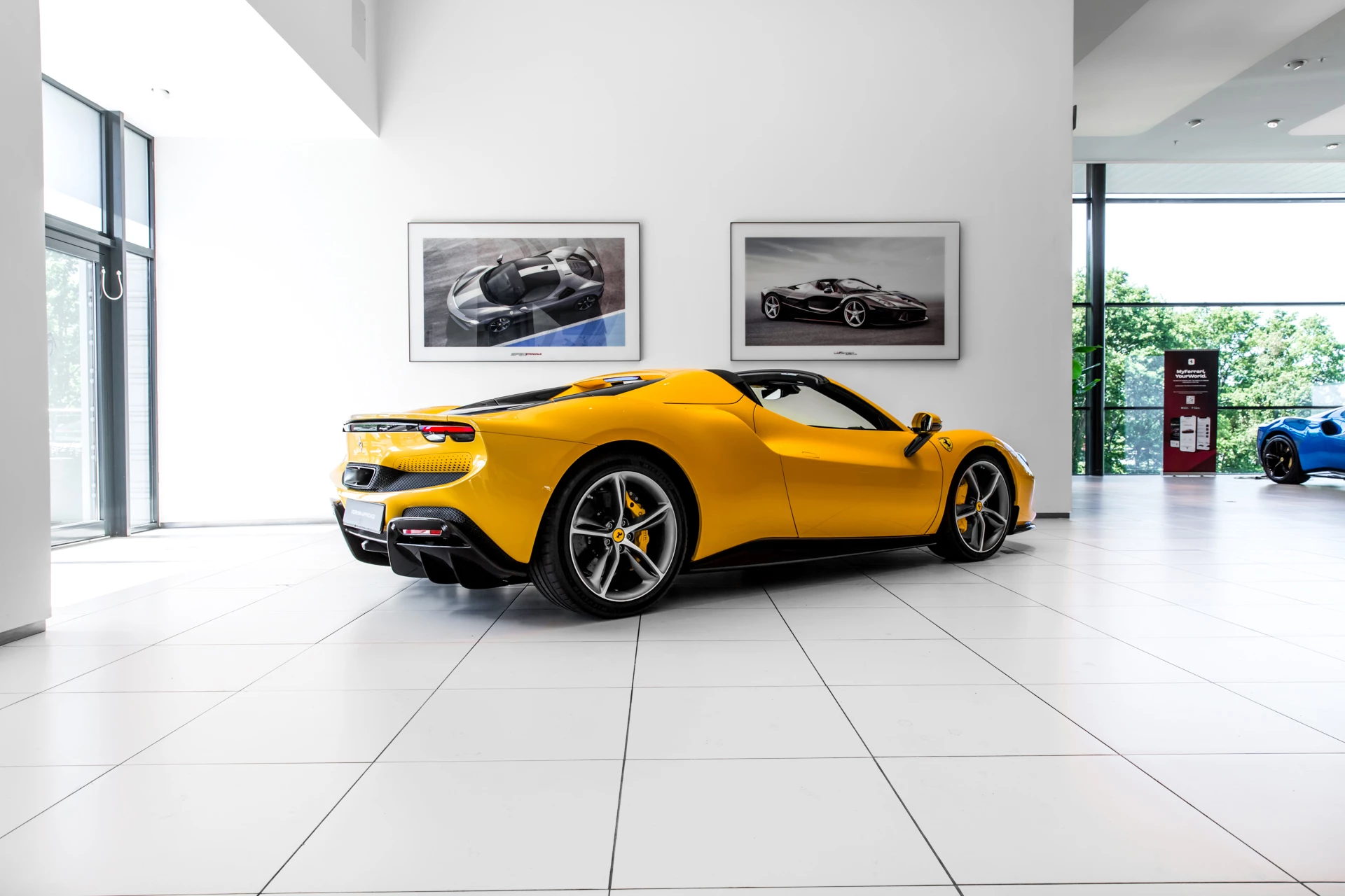 Hoofdafbeelding Ferrari 296