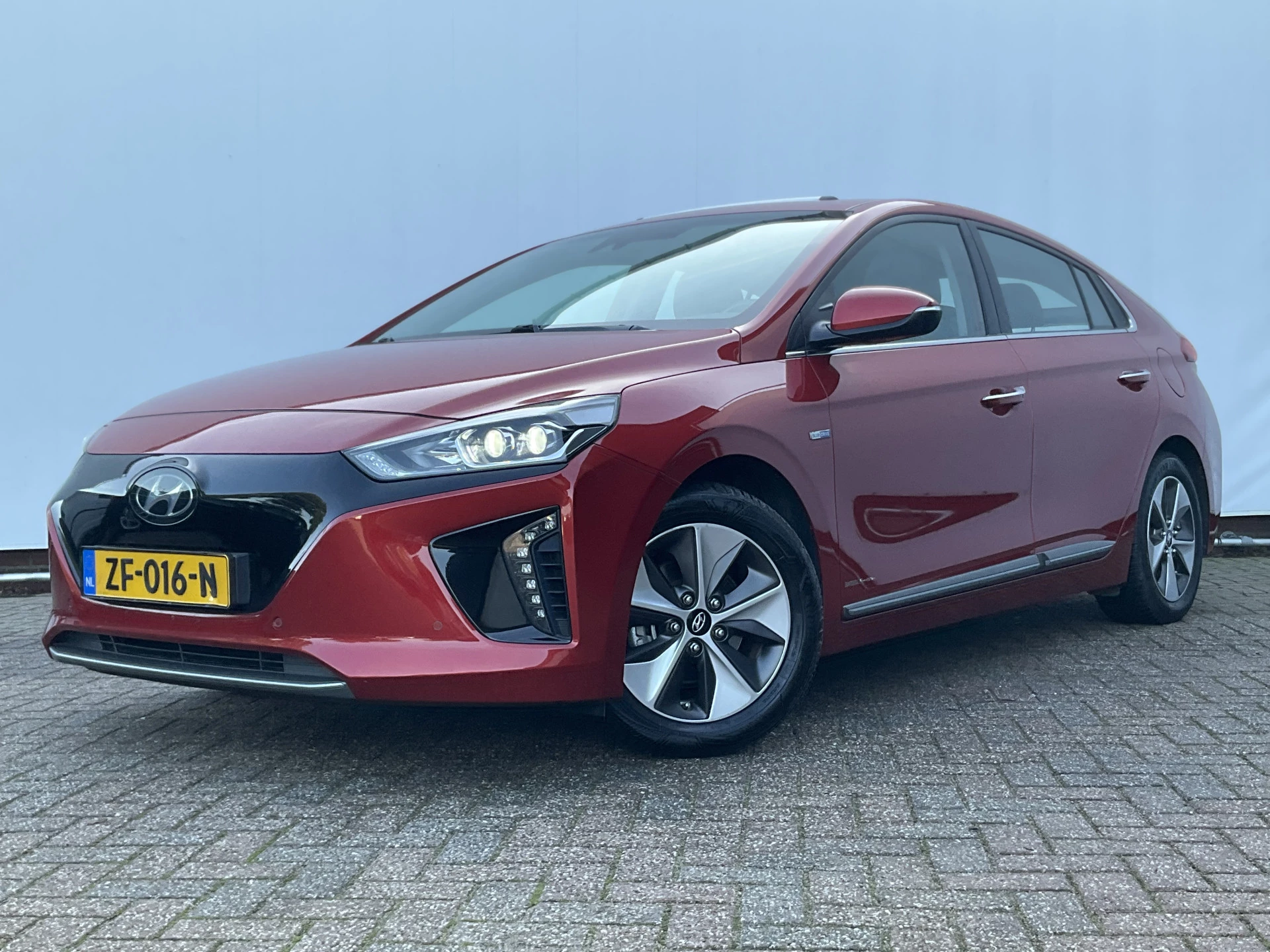 Hoofdafbeelding Hyundai IONIQ