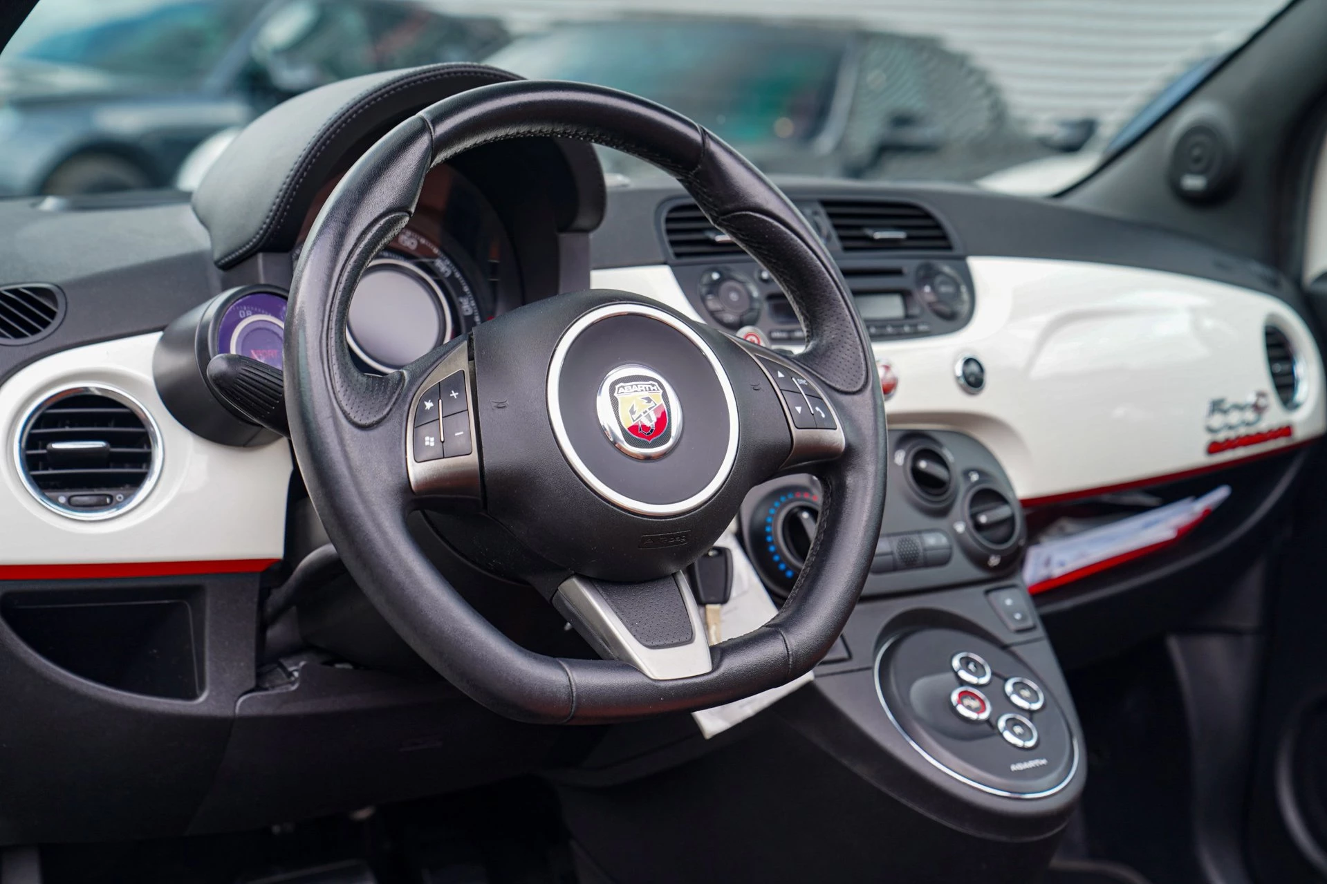 Hoofdafbeelding Fiat 500C