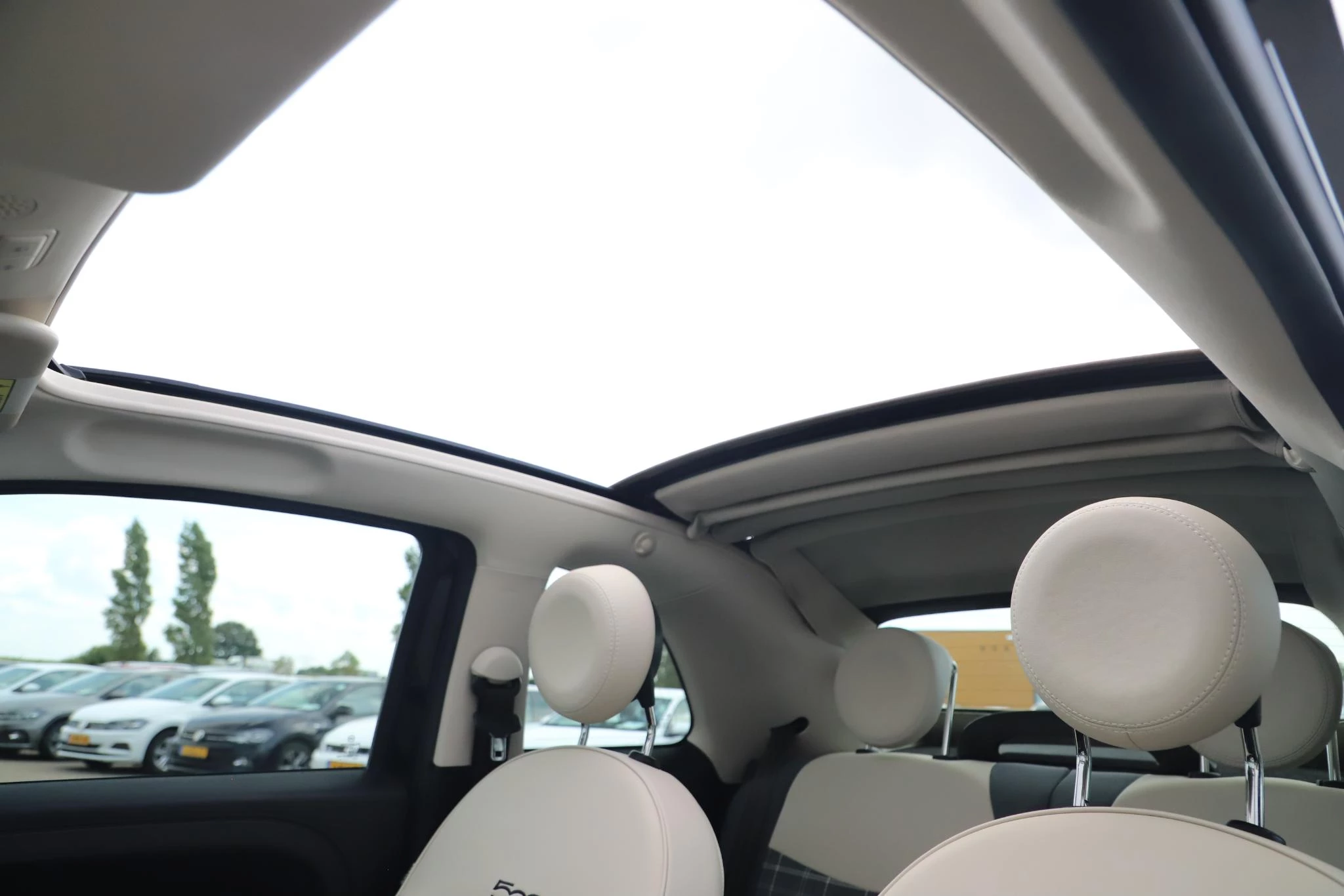 Hoofdafbeelding Fiat 500C