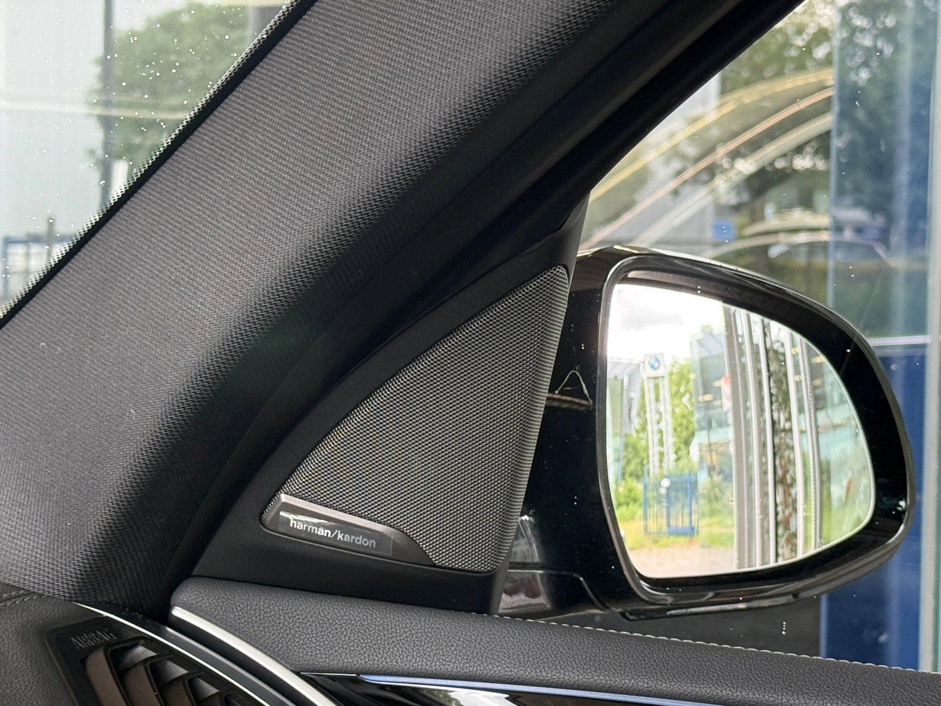 Hoofdafbeelding BMW iX3